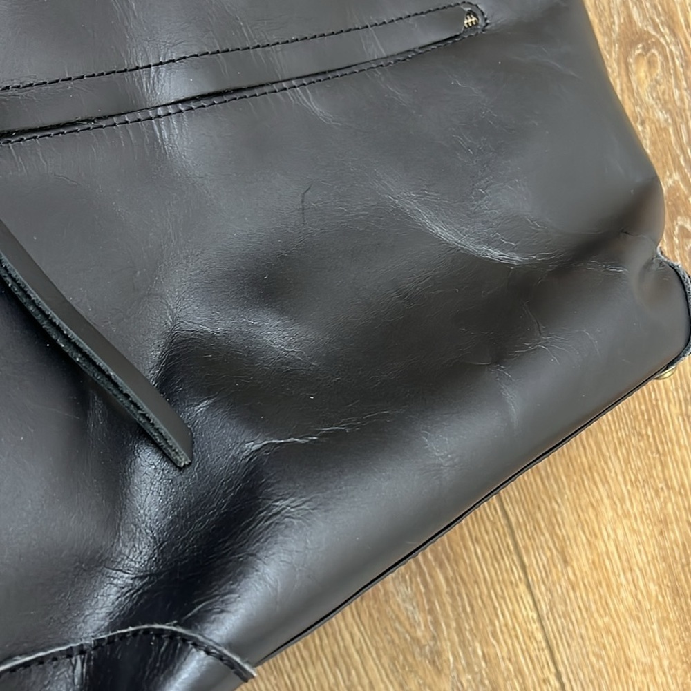 Montana Hudson Harper Leather Zip Tote in Black - Picture 5 of 11